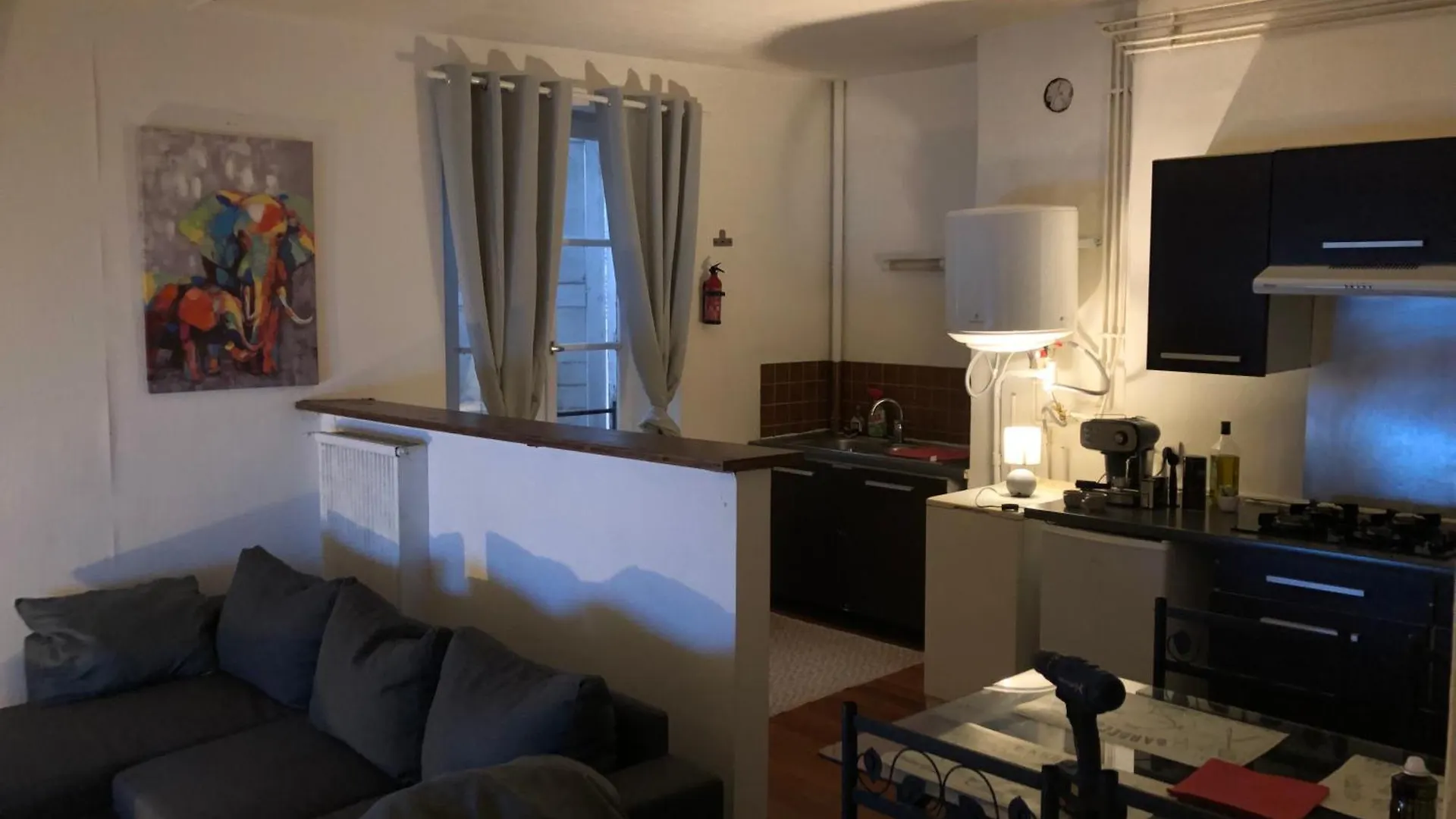 Hugo 2G Apartment Aurillac France